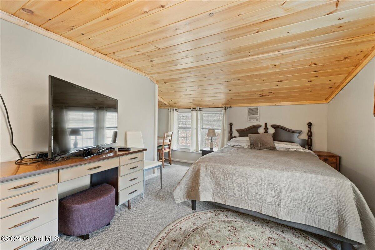398 Potter Hill Road