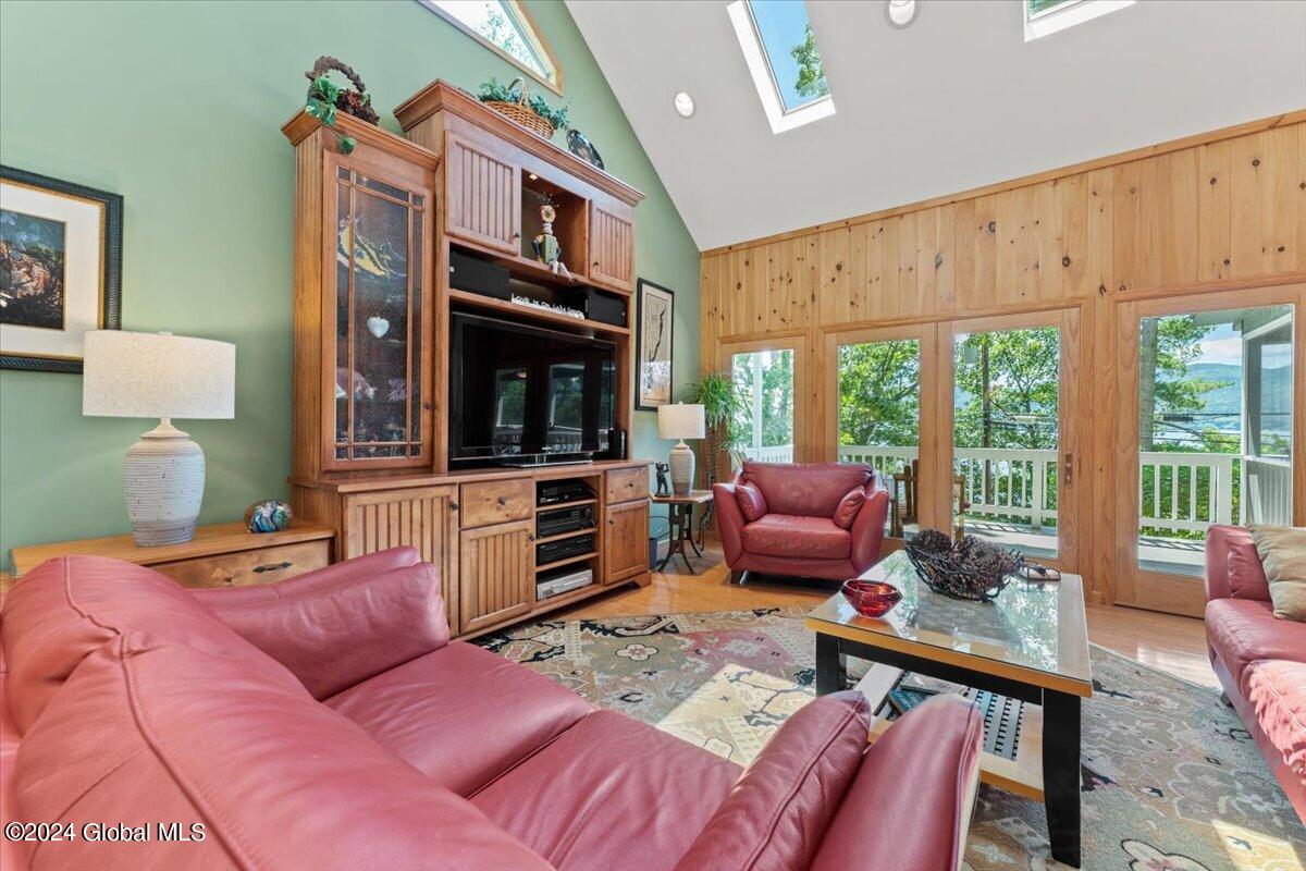 705 Gull Bay Road