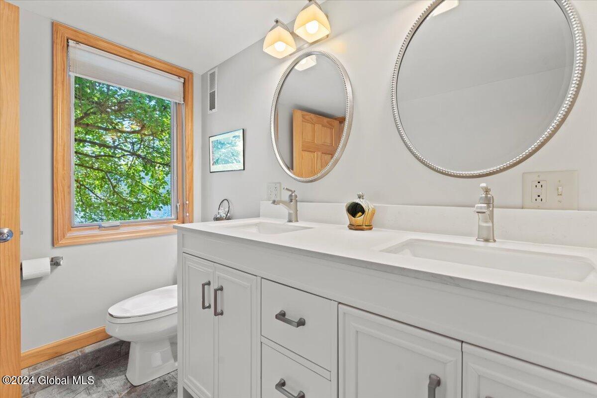 705 Gull Bay Road