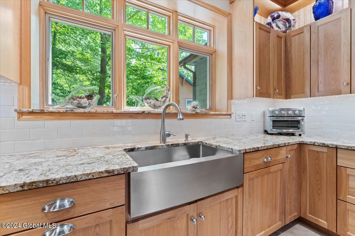 705 Gull Bay Road