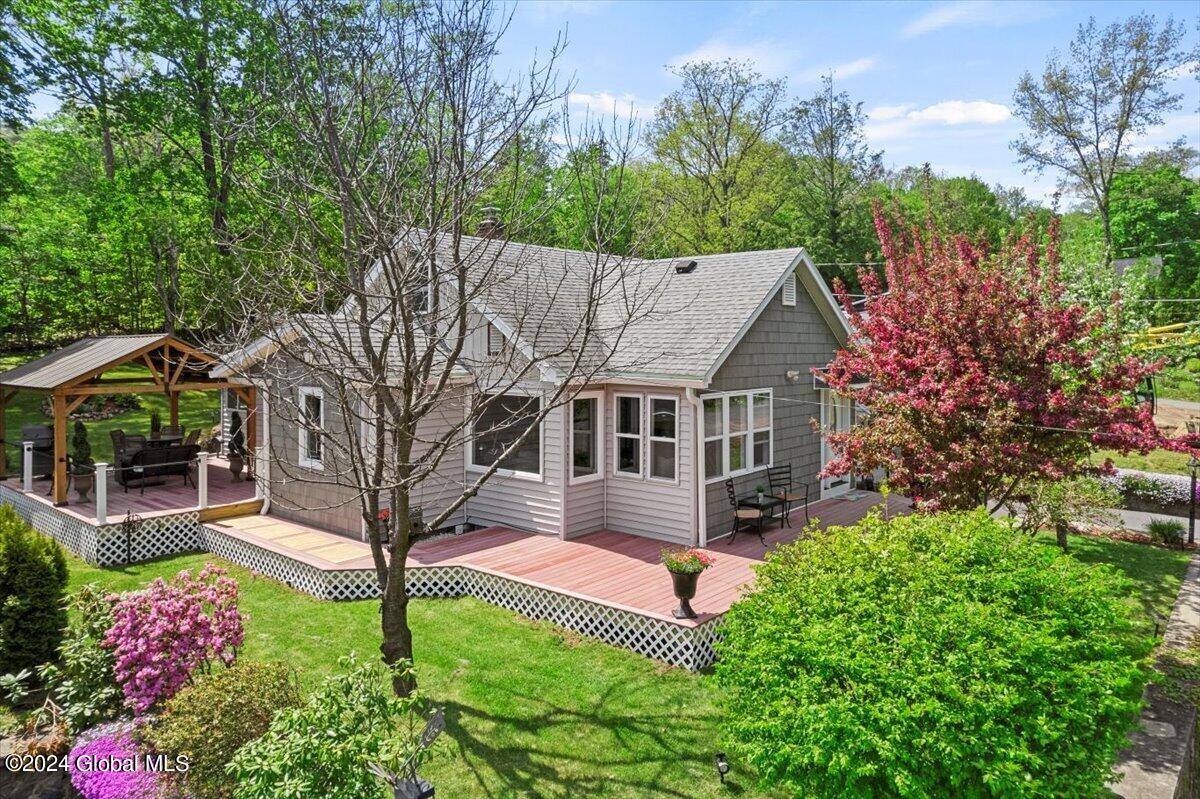 47 Thomson Avenue