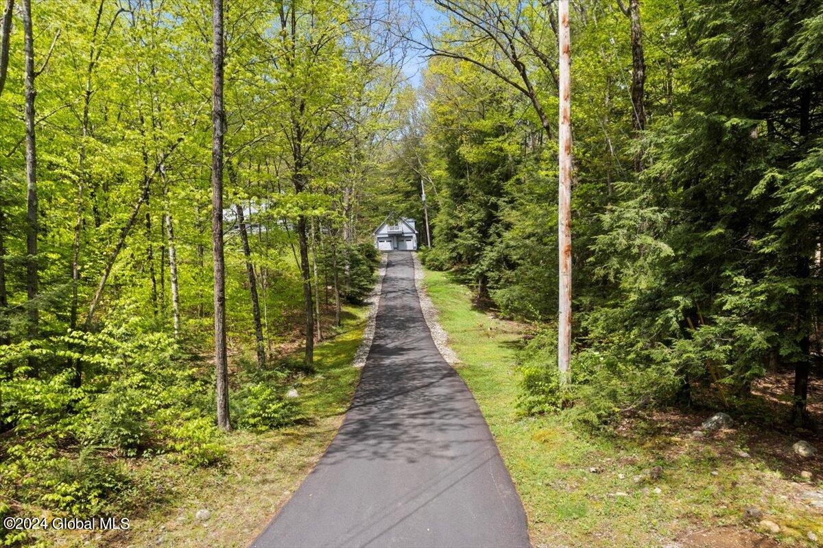 609 Diamond Point Road