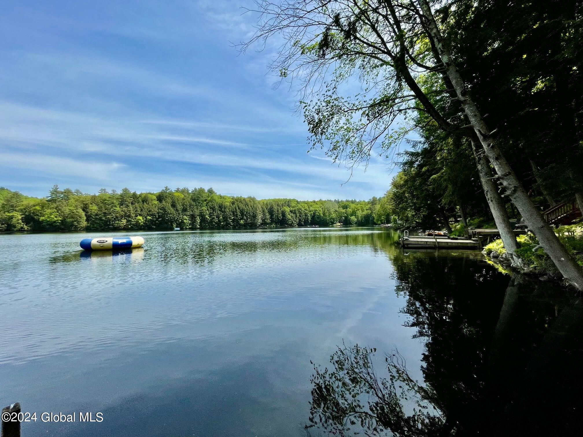 124 N Copeland Pond Way