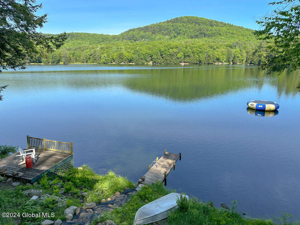124 N Copeland Pond Way