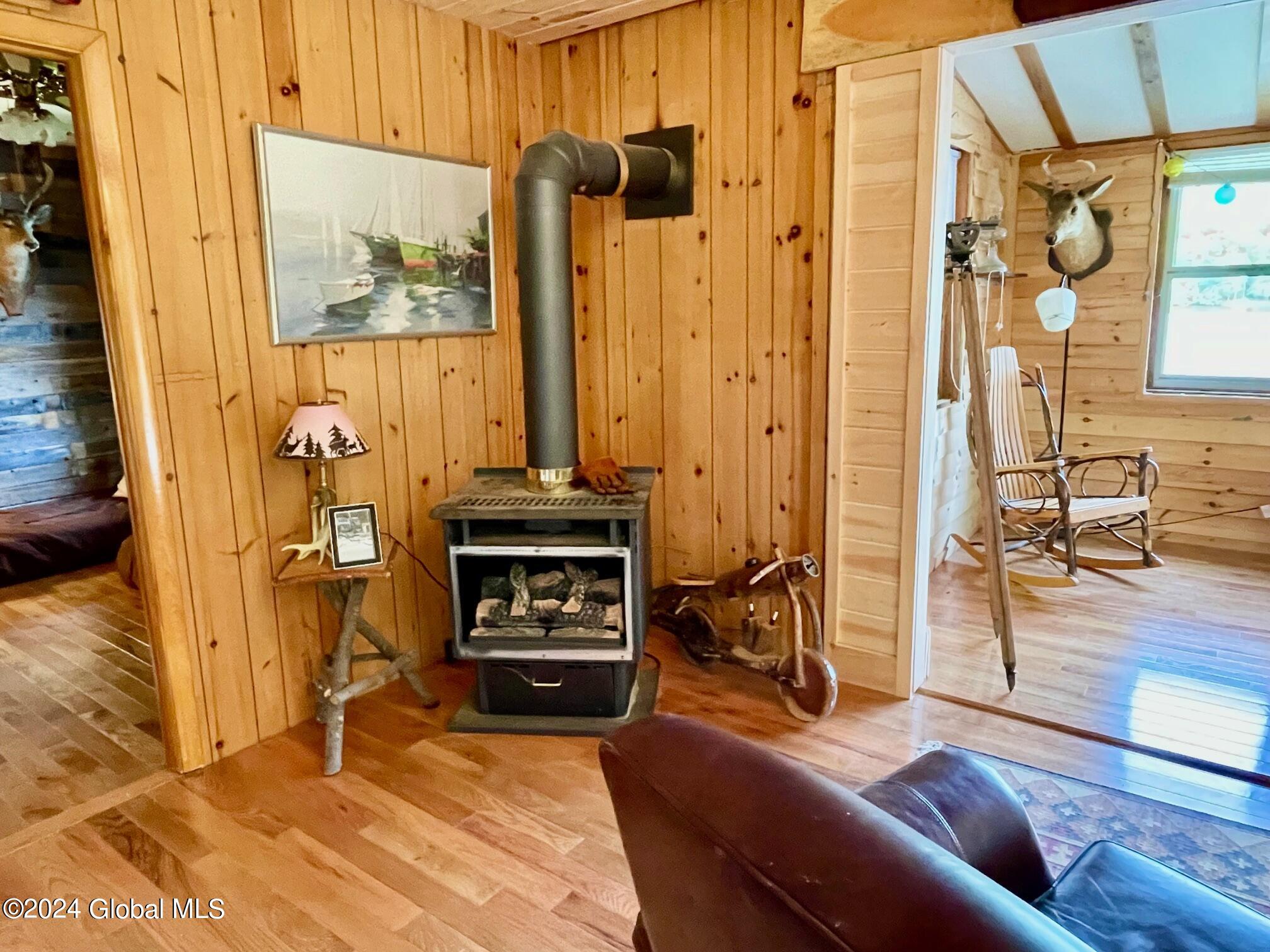 124 N Copeland Pond Way