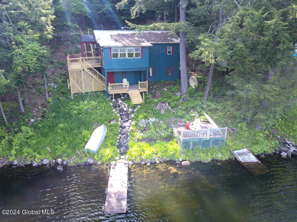 124 N Copeland Pond Way