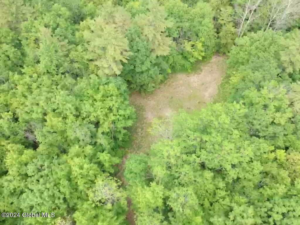 49 watershed dr