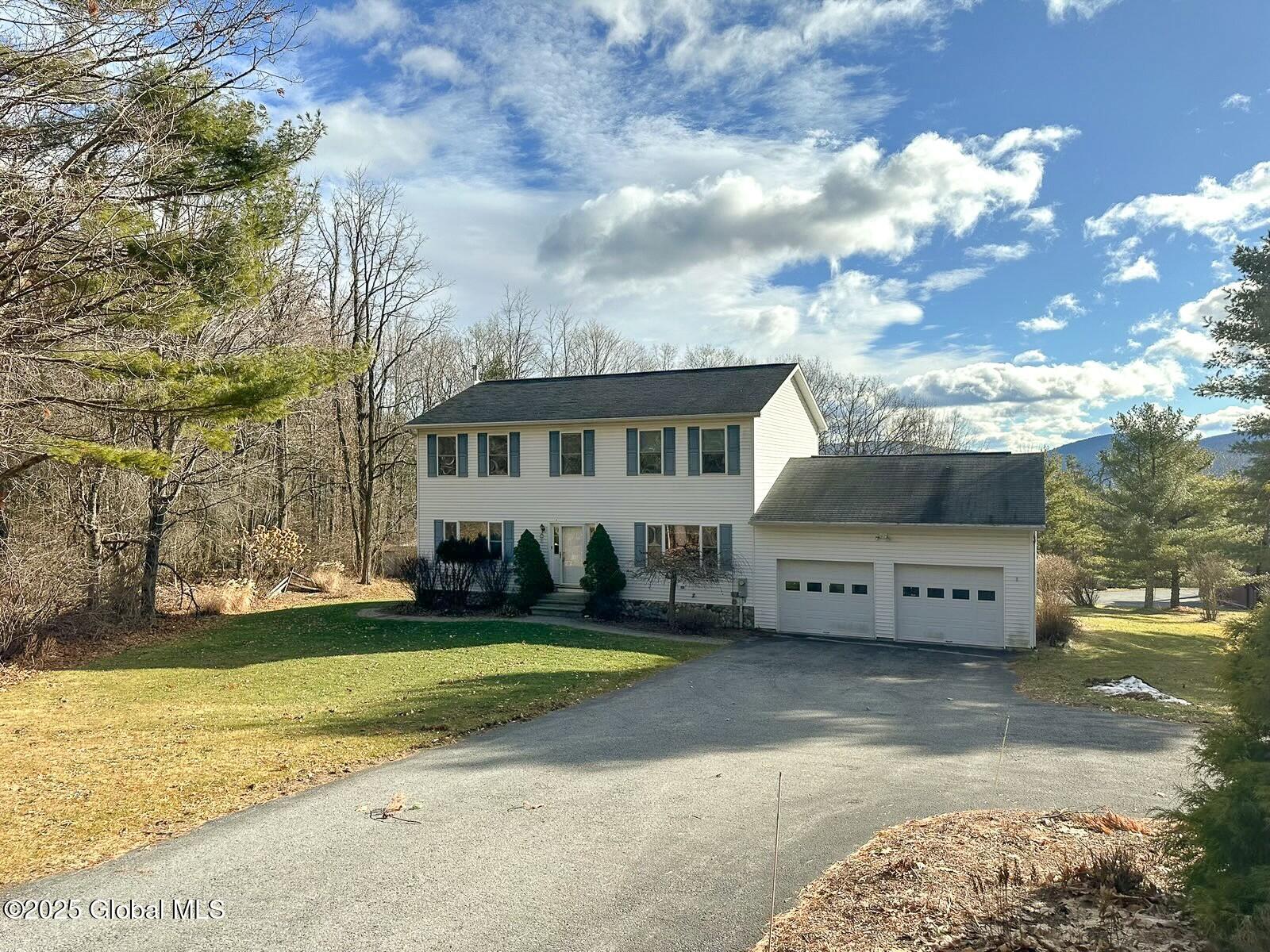 10 Bluebird Lane