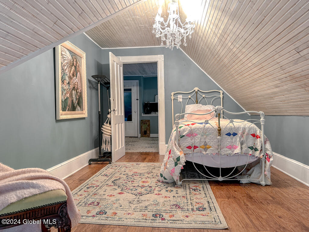 27 Westover Loop