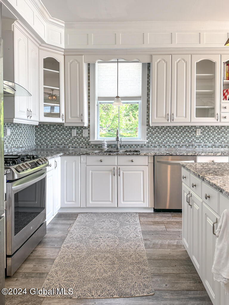 27 Westover Loop