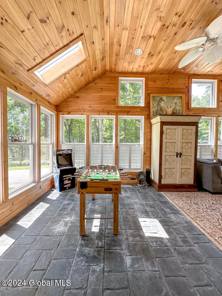 27 Westover Loop