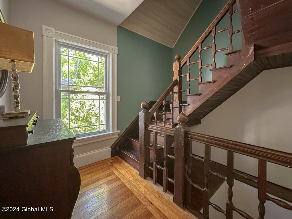 27 Westover Loop