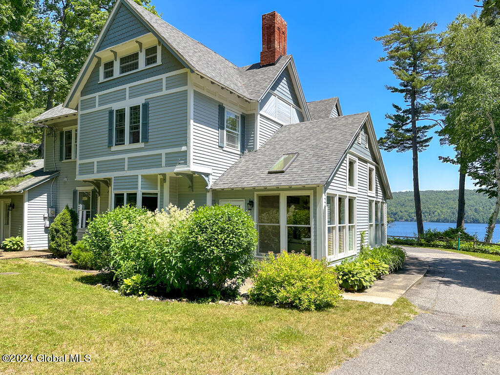27 Westover Loop