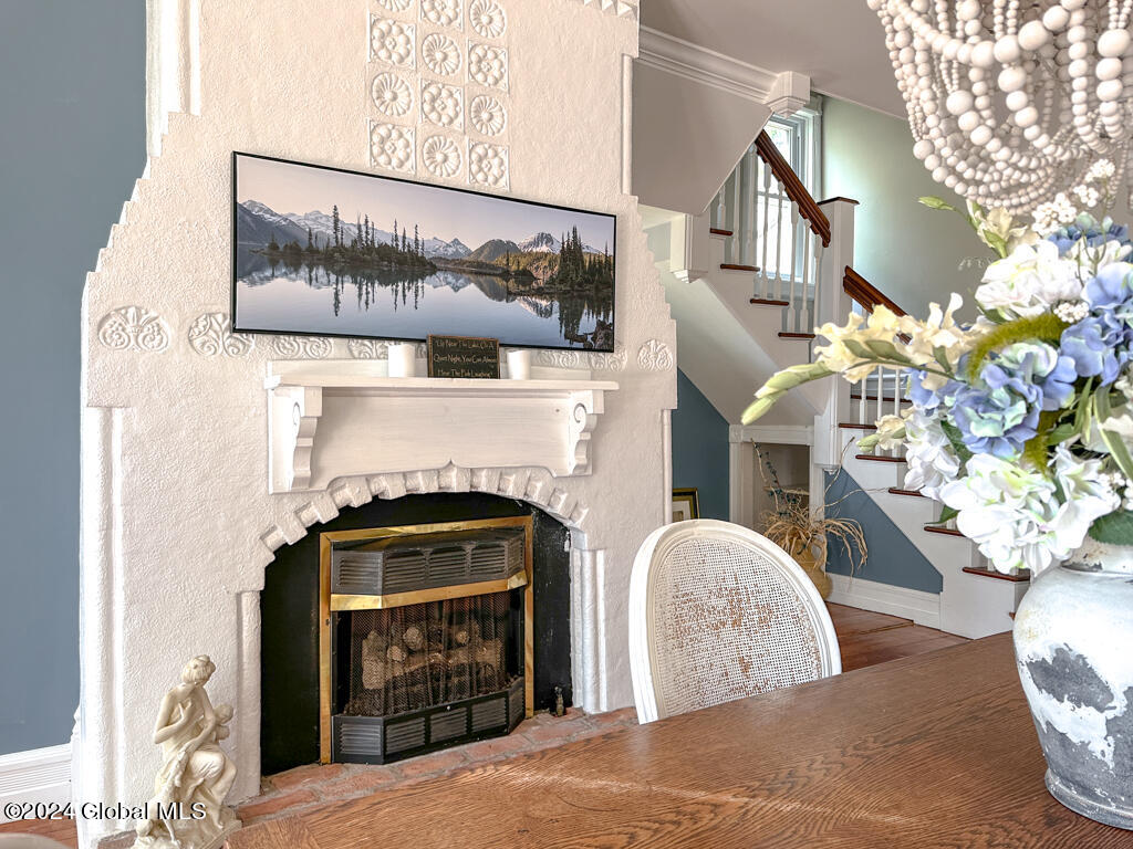 27 Westover Loop