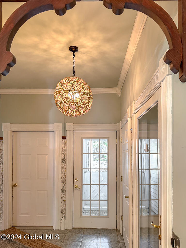 27 Westover Loop