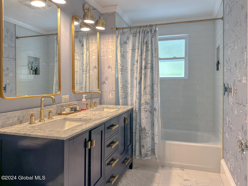 27 Westover Loop