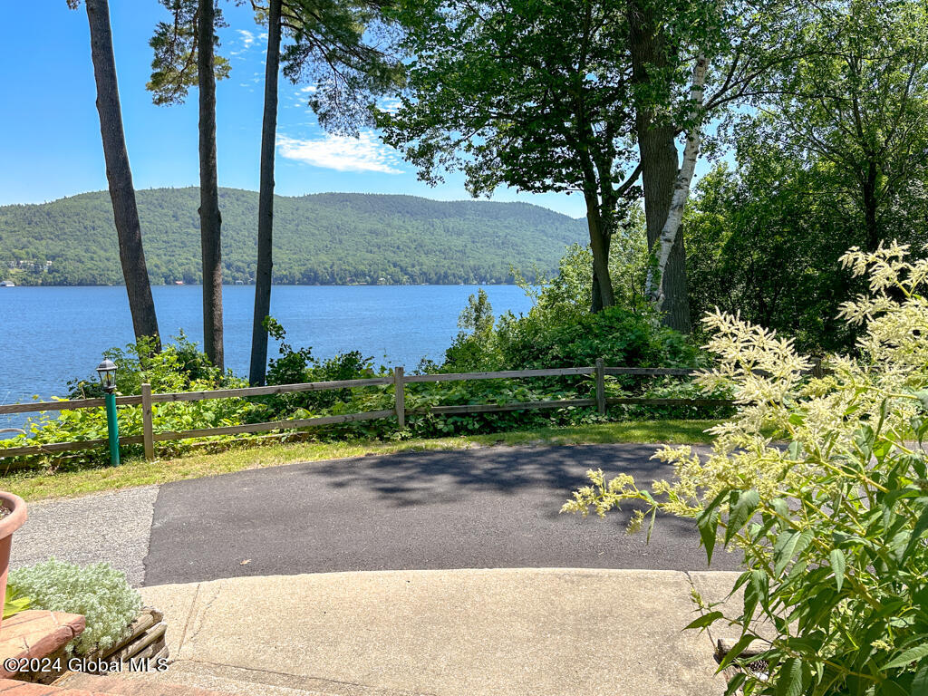 27 Westover Loop