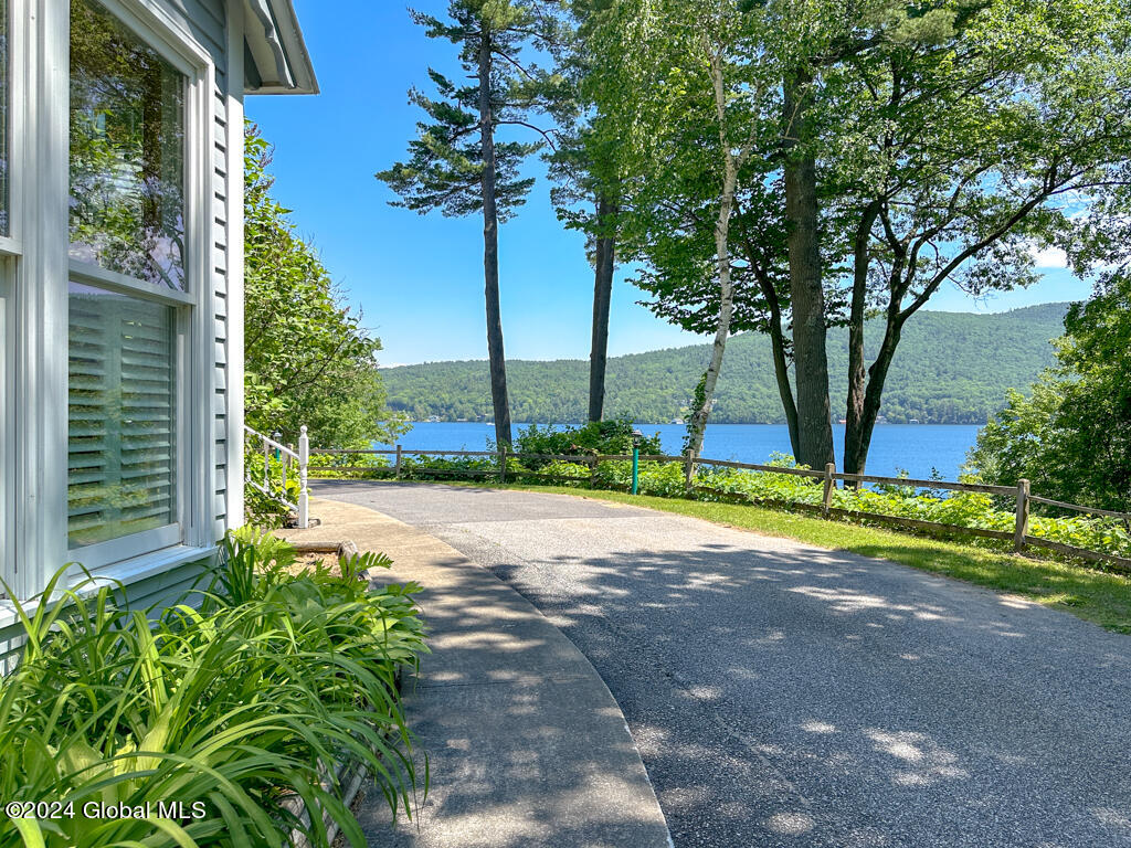 27 Westover Loop