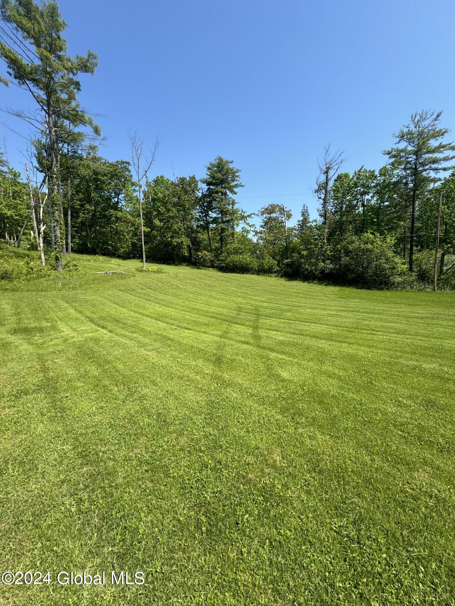 3888 Lake Shore Drive, Lot 3