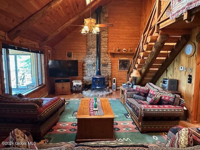 59 Loomis Lane