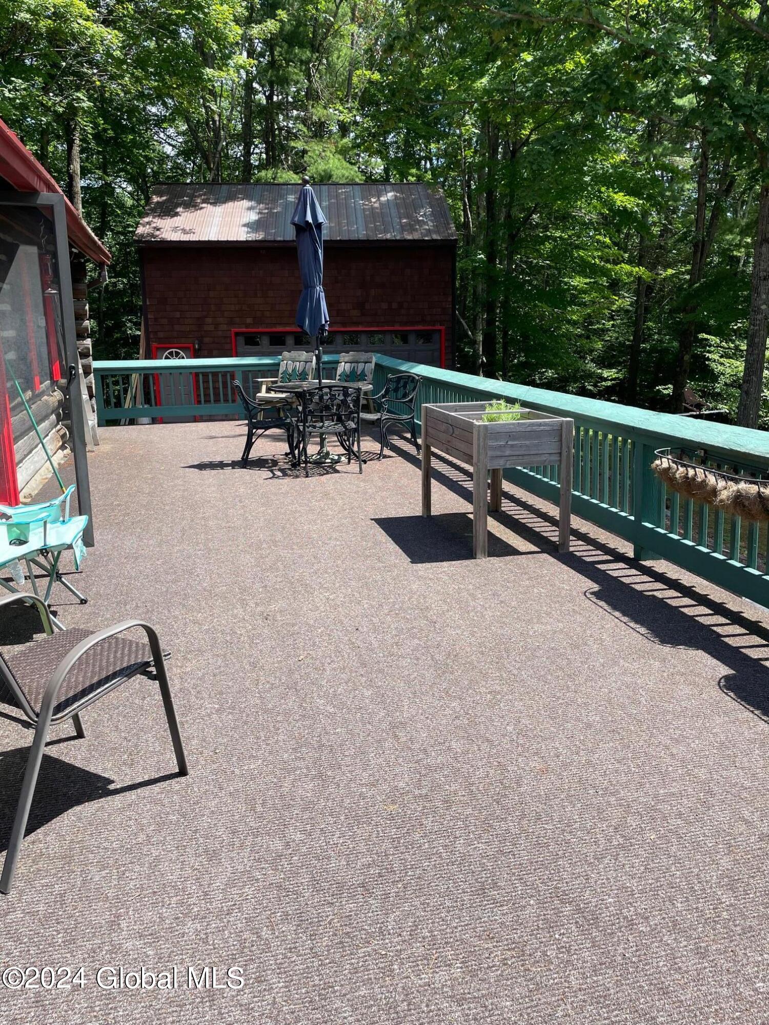 831 Trout Lake Road