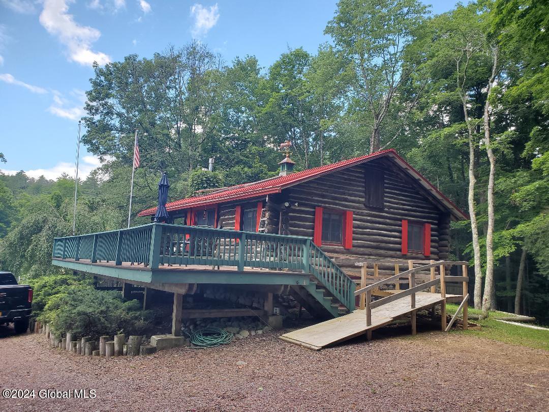 831 Trout Lake Road