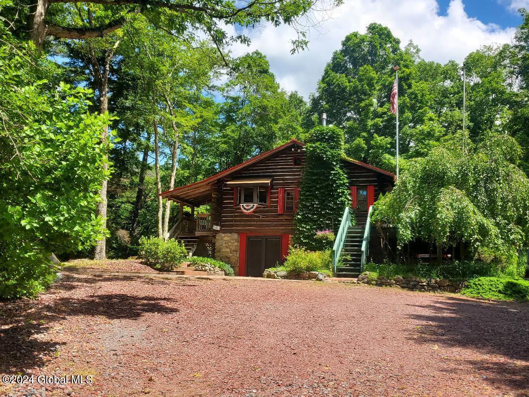 831 Trout Lake Road