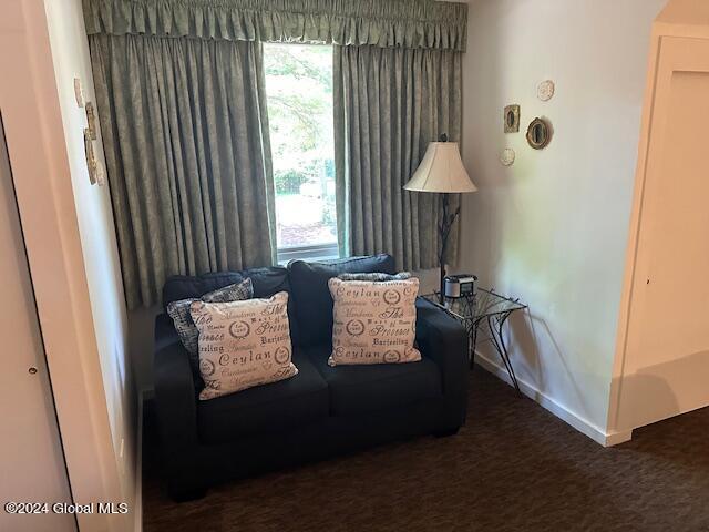 110 Sagamore Road, 5B6