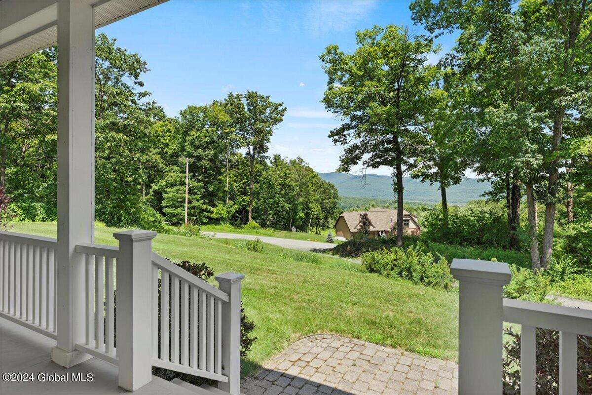 275 Lockhart Mountain Road