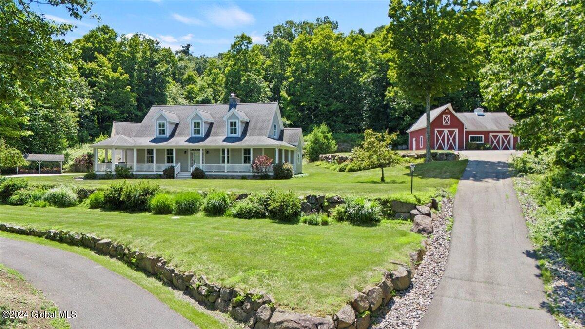 275 Lockhart Mountain Road