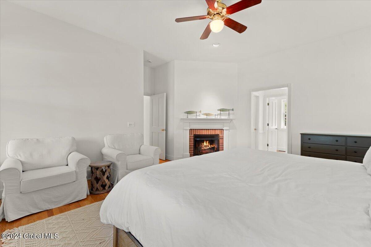 275 Lockhart Mountain Road