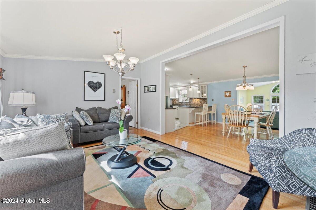 4 Kimberly Lane