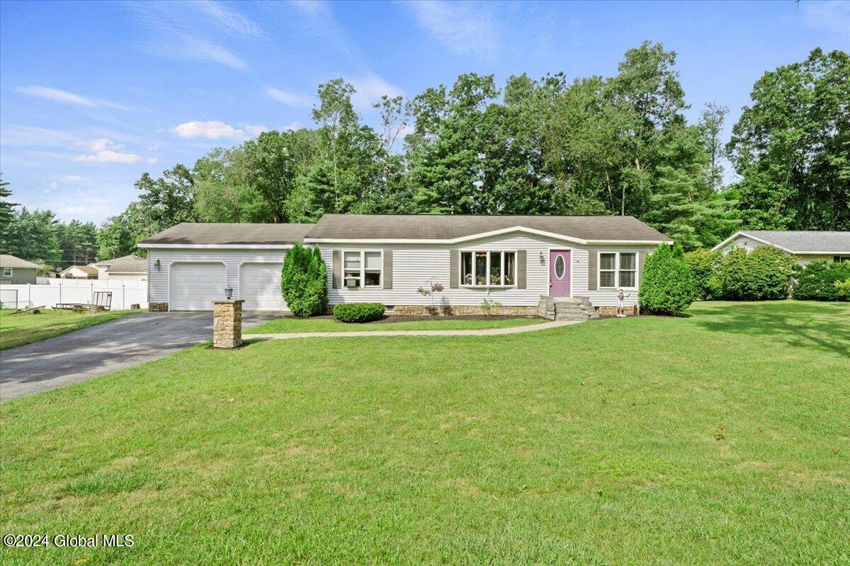 4 Kimberly Lane