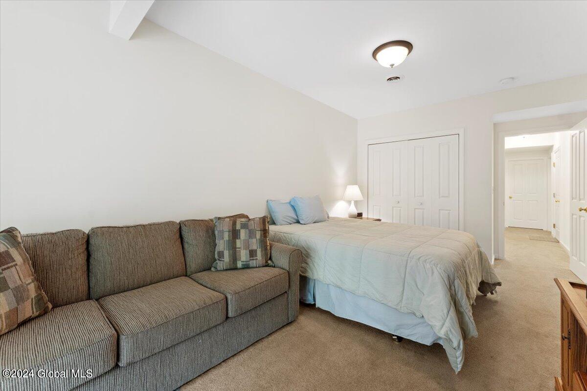 3884 State Route 9L, Unit 1