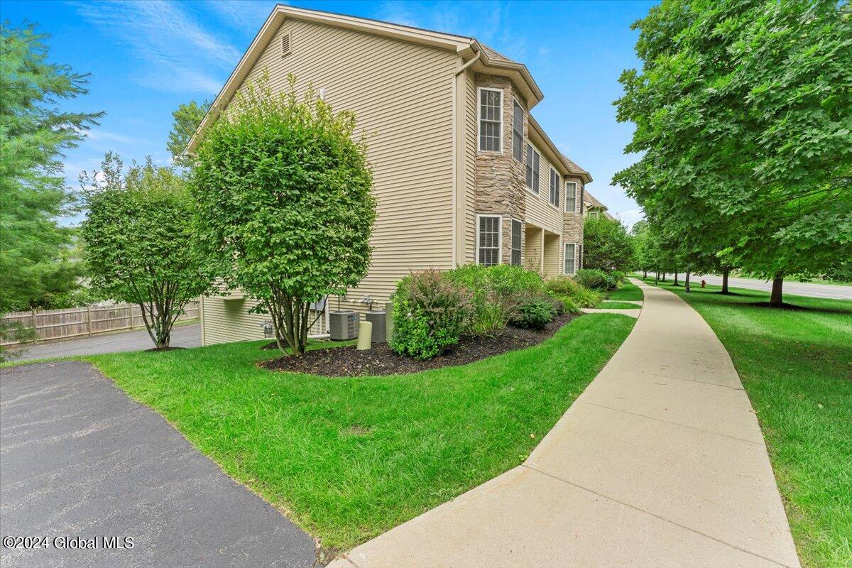3884 State Route 9L, Unit 1