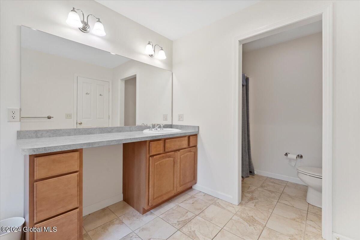 3884 State Route 9L, Unit 1