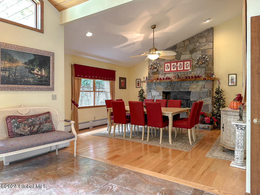 17 Mossy Point Road