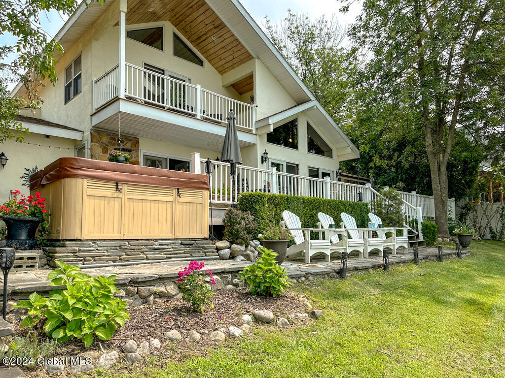 17 Mossy Point Road