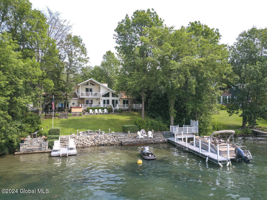 17 Mossy Point Road