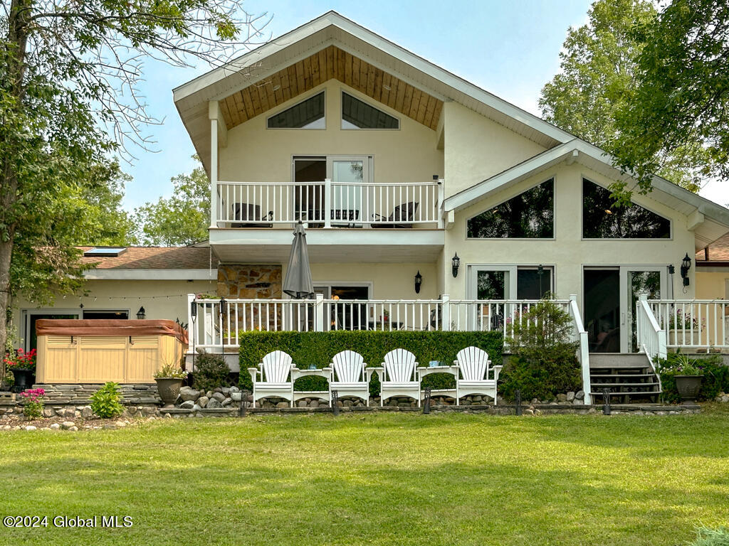 17 Mossy Point Road