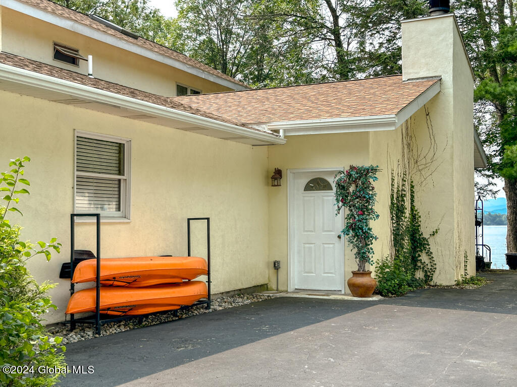 17 Mossy Point Road