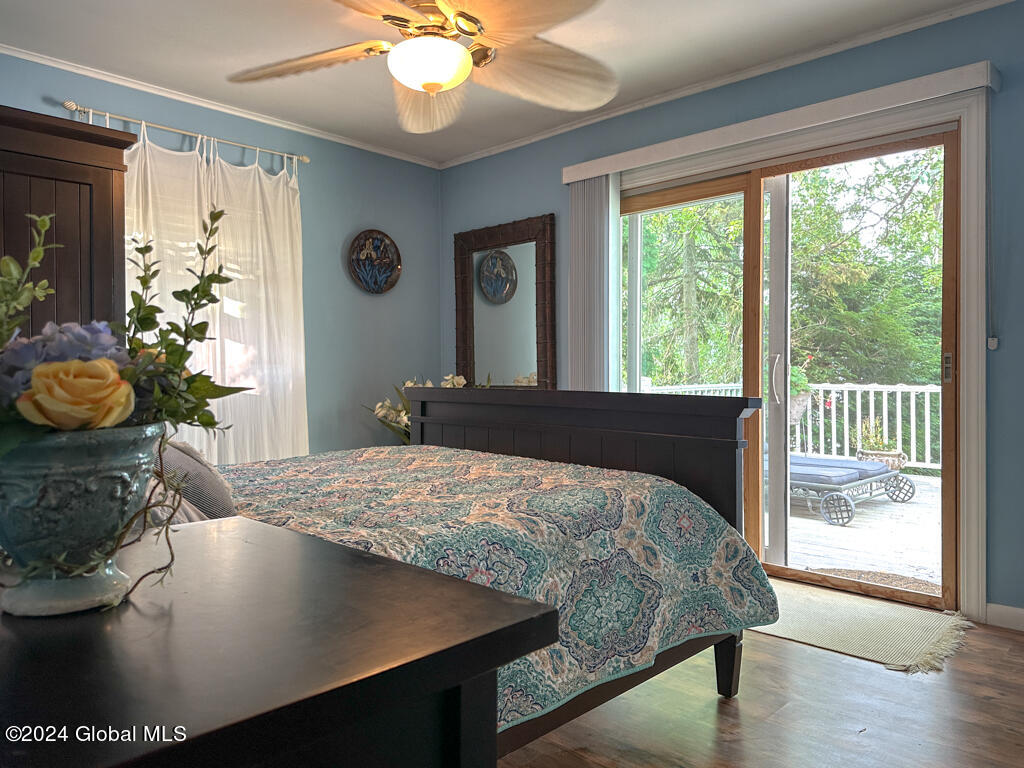 17 Mossy Point Road