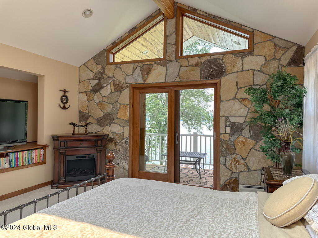17 Mossy Point Road