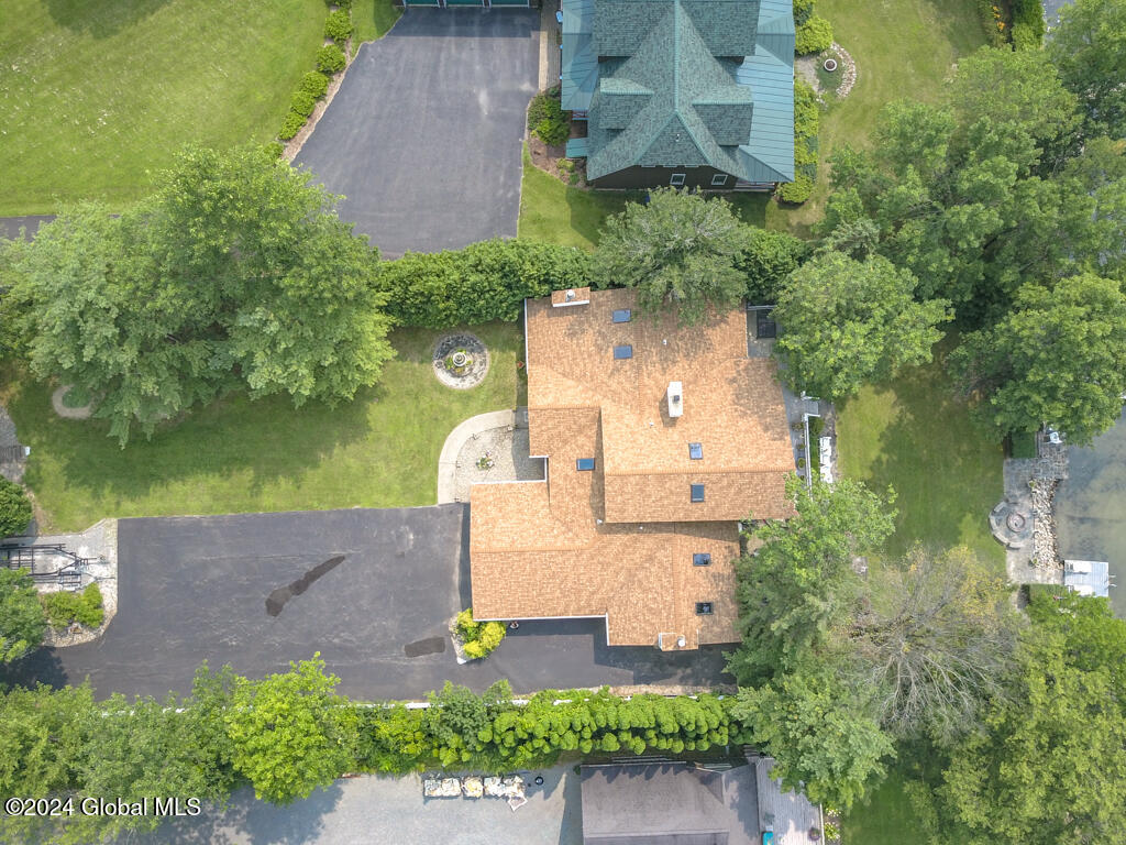 17 Mossy Point Road