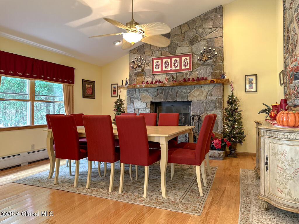 17 Mossy Point Road