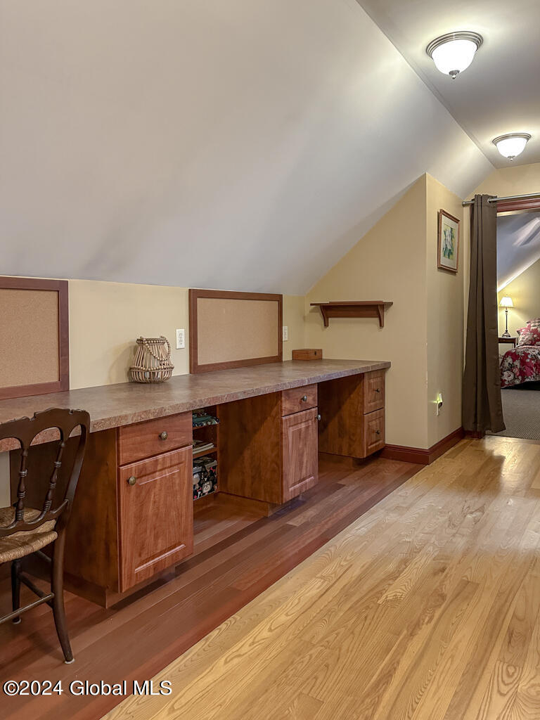 4 Hillman Road