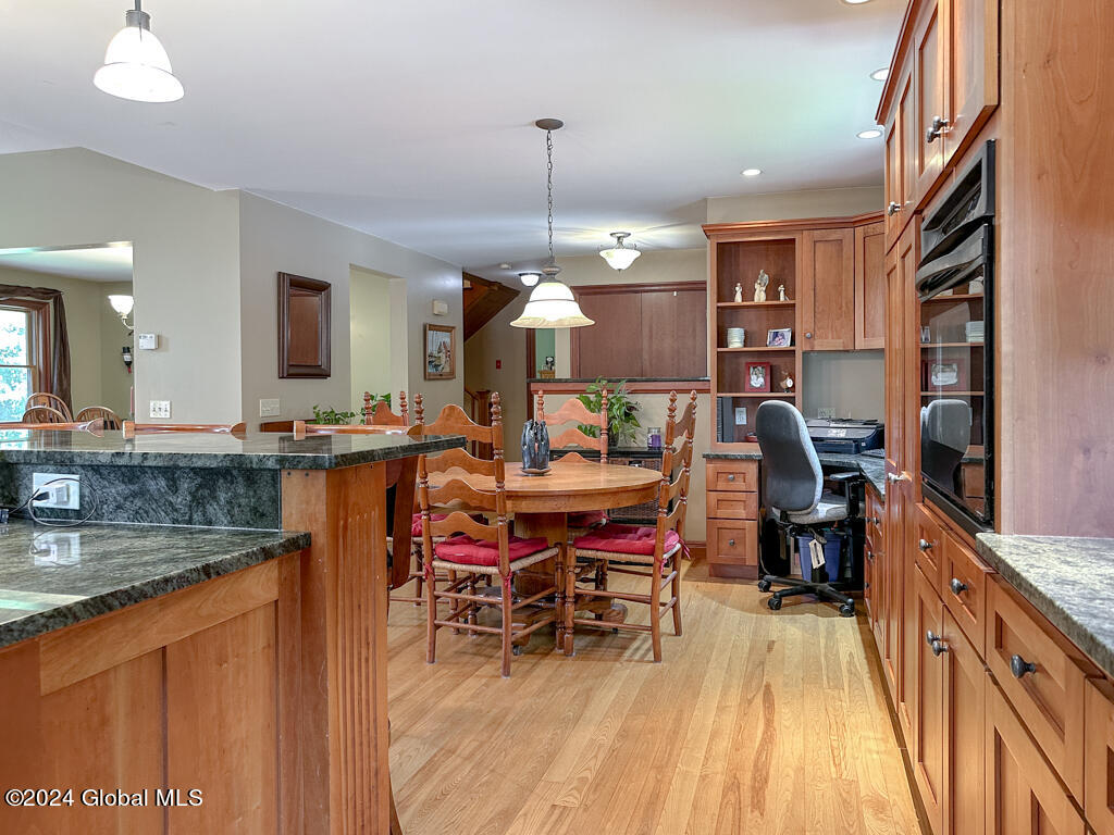 4 Hillman Road