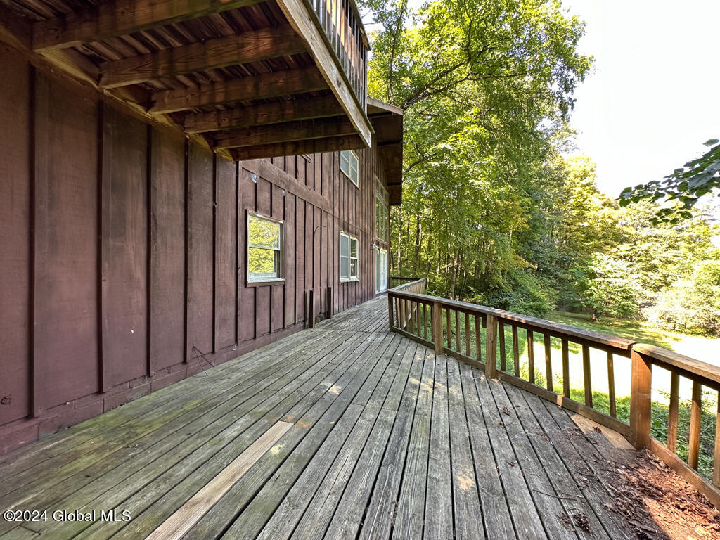 1485 Bay Road