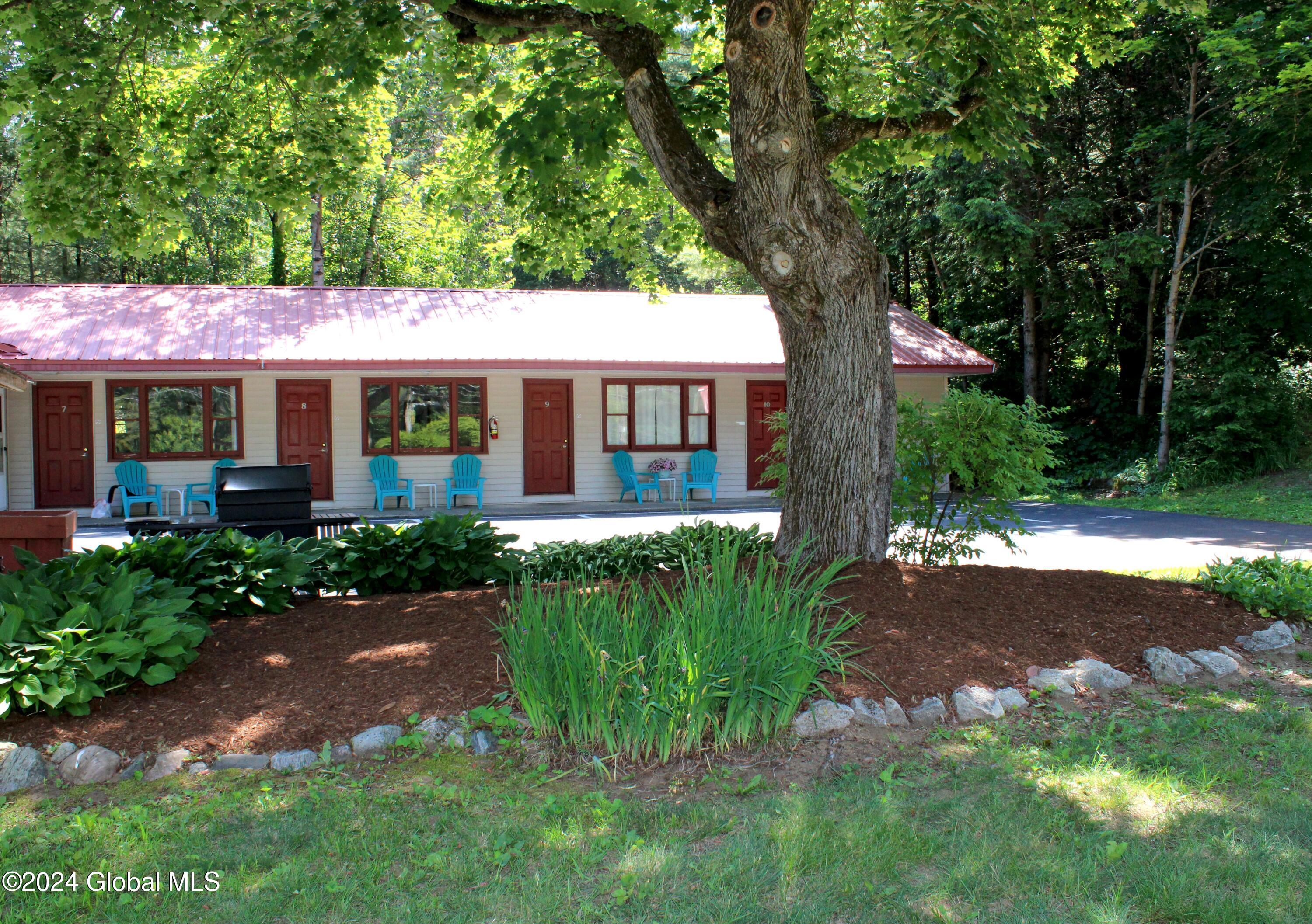 508 Lake Avenue