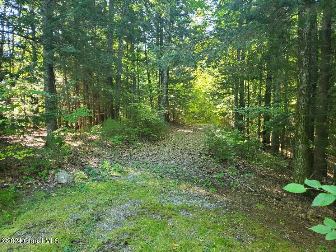 L10.4 Lake Winds Road